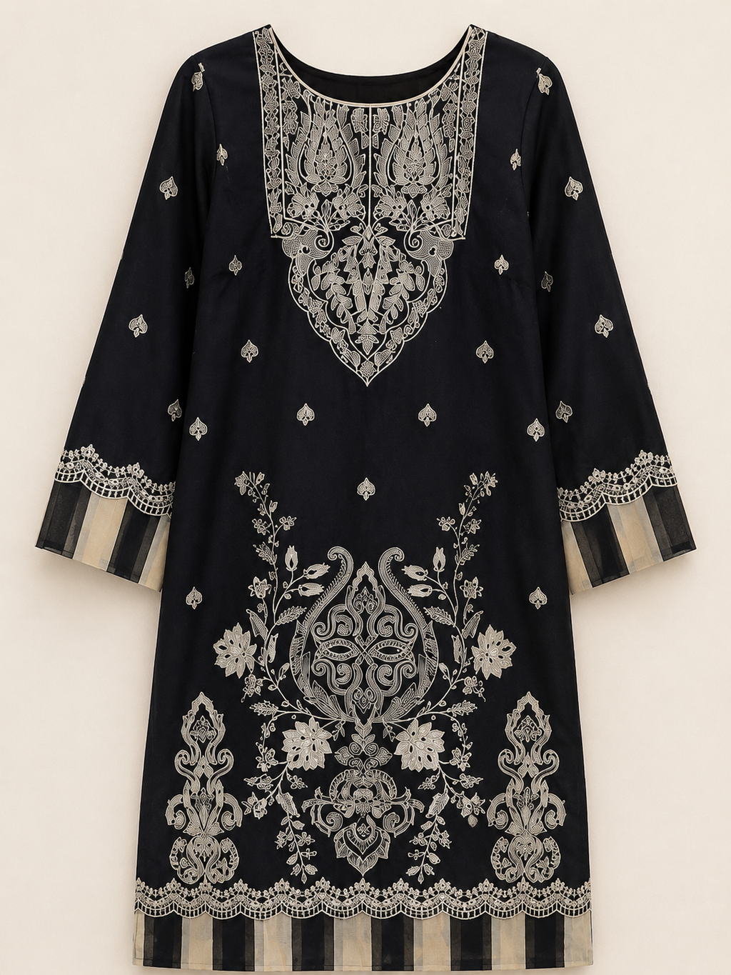 ZAROORI Classic Noir Cotton Embroidered Pakistani 3-Piece Suit – Antique Silver Thread Work with Embroidered Dupatta | Article No: ZR-118 ZAROORI